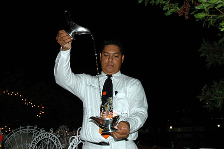 Anniversary dinner Nov. 1, 2010 Cancun 029.JPG